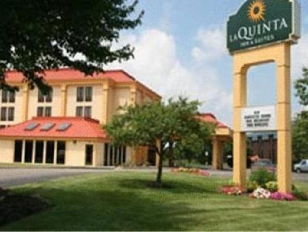 Country Inn & Suites By Radisson, Canton Near Hall Of Fame North Canton Dış mekan fotoğraf