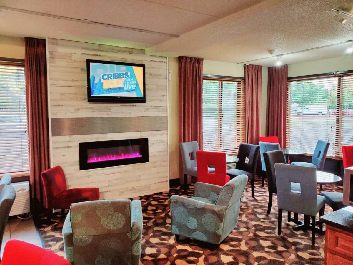 Country Inn & Suites By Radisson, Canton Near Hall Of Fame North Canton Dış mekan fotoğraf